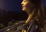 抖音唱歌唱哭小姐姐,小姐姐歌声引共鸣