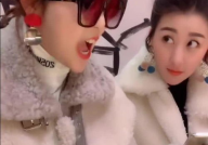 和2个小姐姐吃饭视频,与小姐姐共度美好晚餐