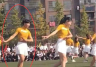 运动会小姐姐头像卡通,活力四溢的青春风采